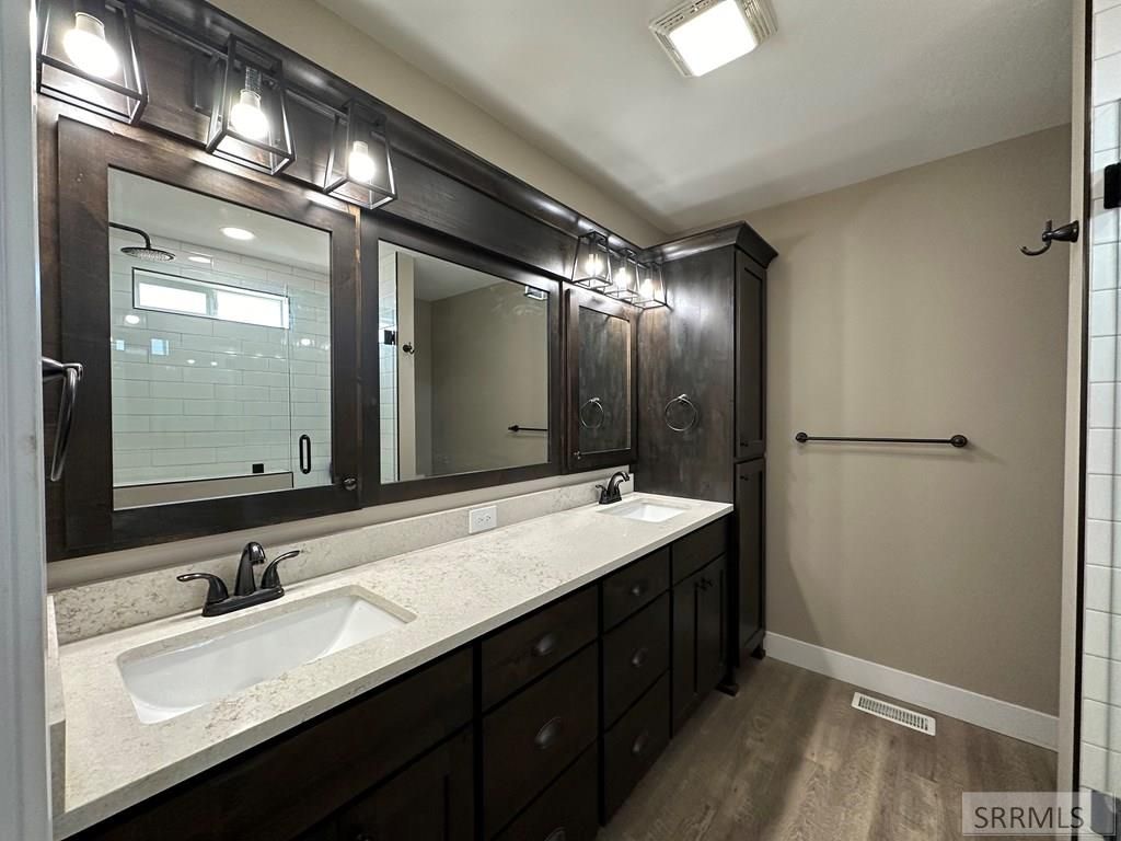 Image 24 of property listing at 1725 Peerless Place, Inkom, ID 83245