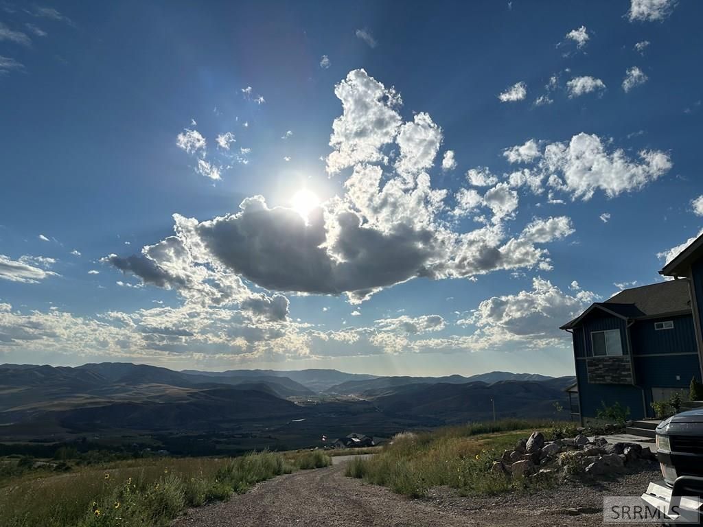 Image 47 of property listing at 1725 Peerless Place, Inkom, ID 83245