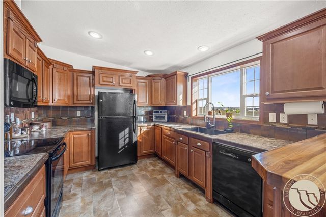 7684 12 Mile Road, Shepherd, MT 59079