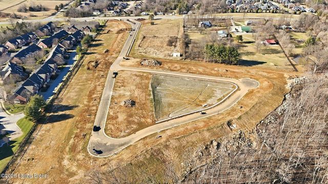 23 Littlecote Ln, Louisville, KY 40245