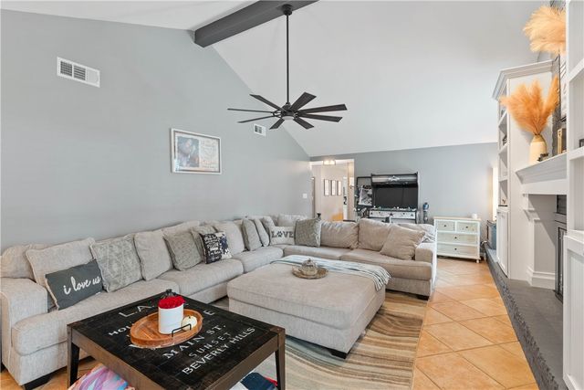 1413 Alta Vista St, Alice, TX 78332