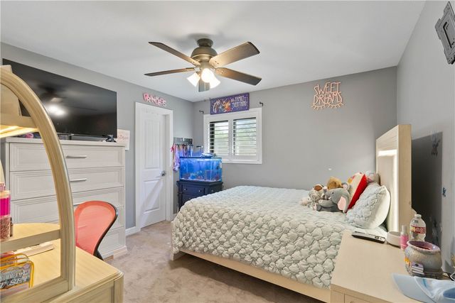 1413 Alta Vista St, Alice, TX 78332