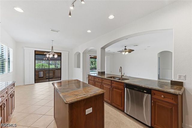 12382 Country Day CIR, Fort Myers, FL 33913