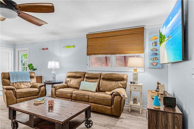7680 Myrsine CIR, Bokeelia, FL 33922
