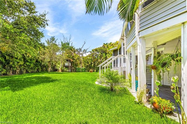 7680 Myrsine CIR, Bokeelia, FL 33922