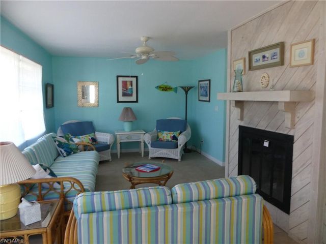 7680 Myrsine CIR, Bokeelia, FL 33922