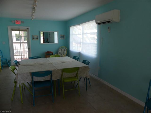 7680 Myrsine CIR, Bokeelia, FL 33922
