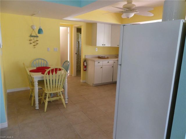 7680 Myrsine CIR, Bokeelia, FL 33922
