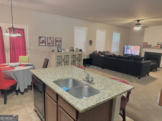 380 Brannigan Court, Union City, GA 30291