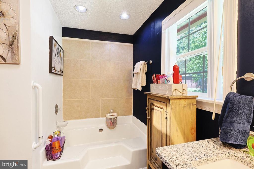 Image 24 of property listing at 21110 CREEK SIDE DR SW, Westernport, MD 21562