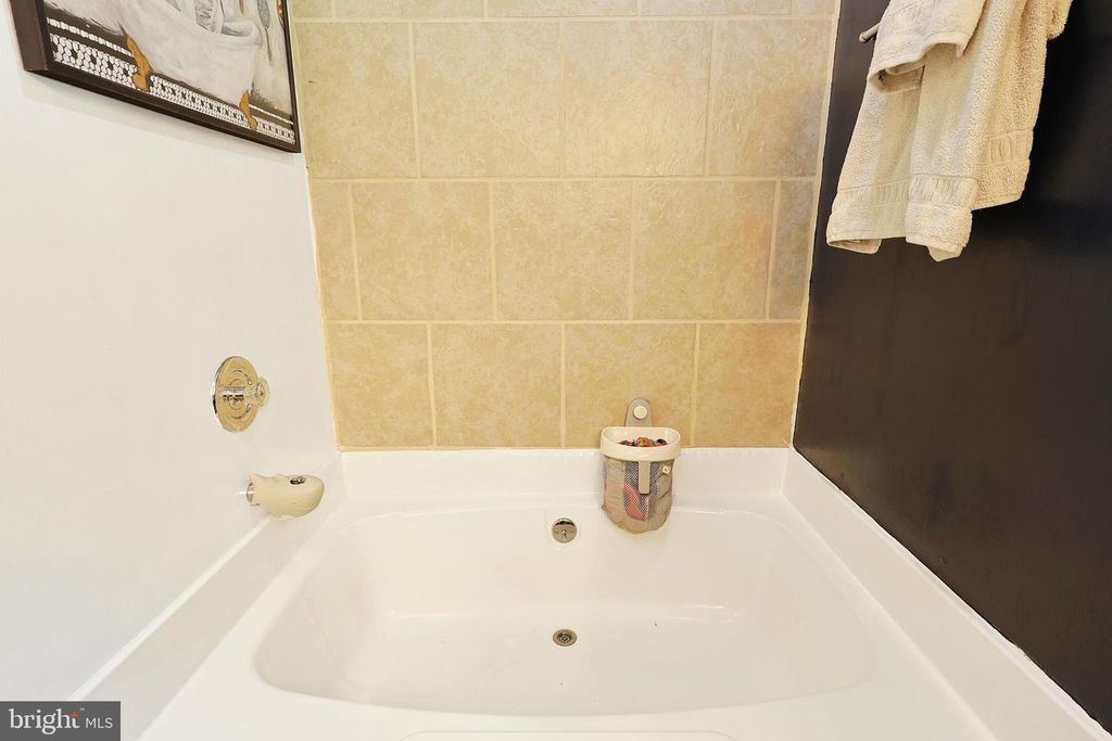 Image 25 of property listing at 21110 CREEK SIDE DR SW, Westernport, MD 21562