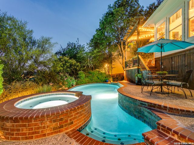 13306 SAGE HEIGHTS DR, San Antonio, TX 78230
