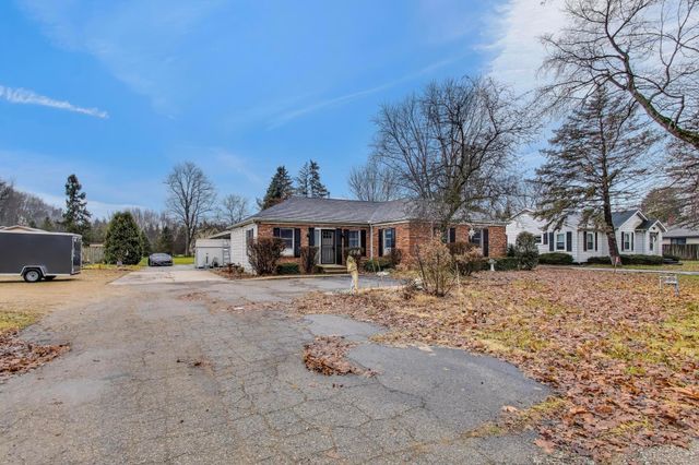 22451 US Highway 12, Edwardsburg, MI 49112