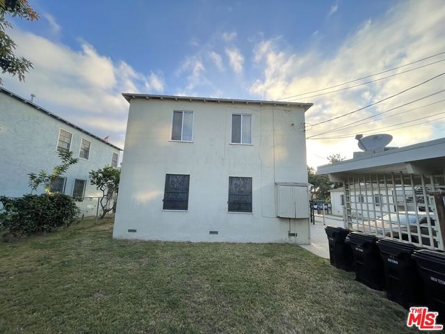 3520 Farmdale Avenue, Los Angeles, CA 90016