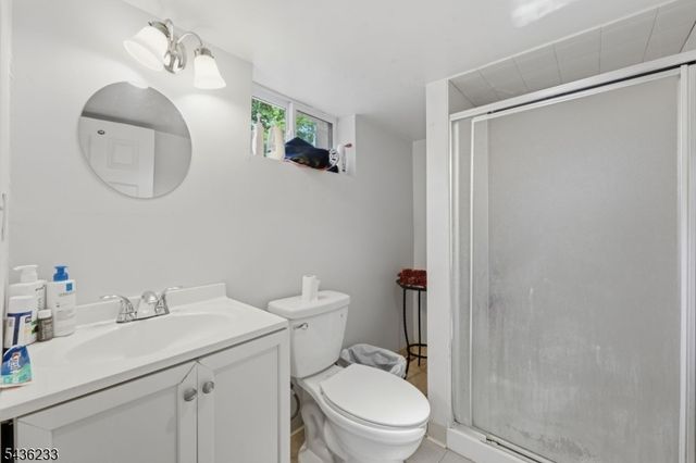 285 W Hudson Ave, Englewood City, NJ 07631