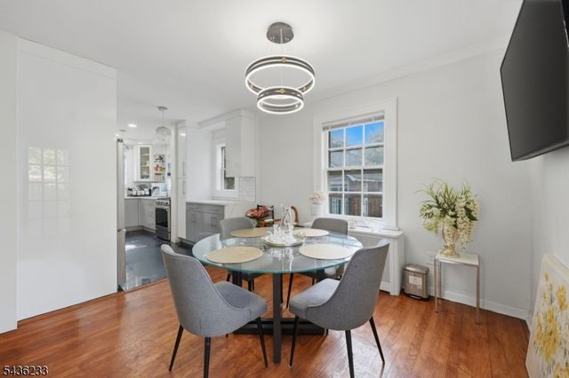 285 W Hudson Ave, Englewood City, NJ 07631