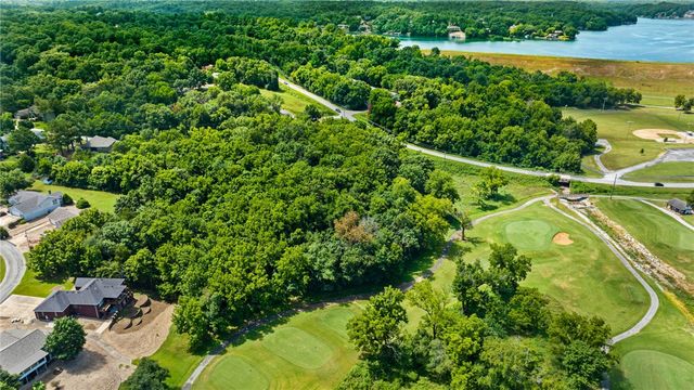98 Sherlock Drive, Bella Vista, AR 72715