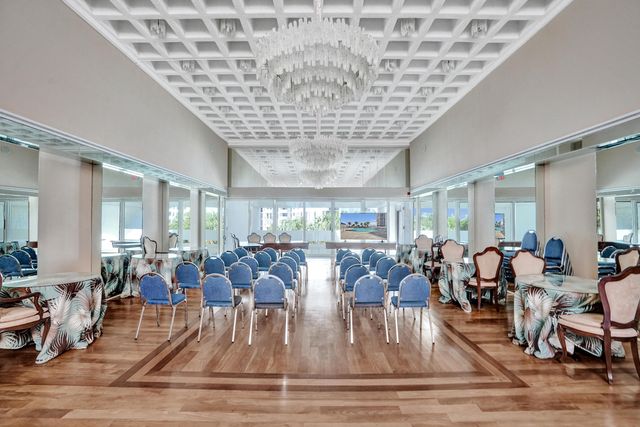 1360 S OCEAN Boulevard 1202, Pompano Beach, FL 33062