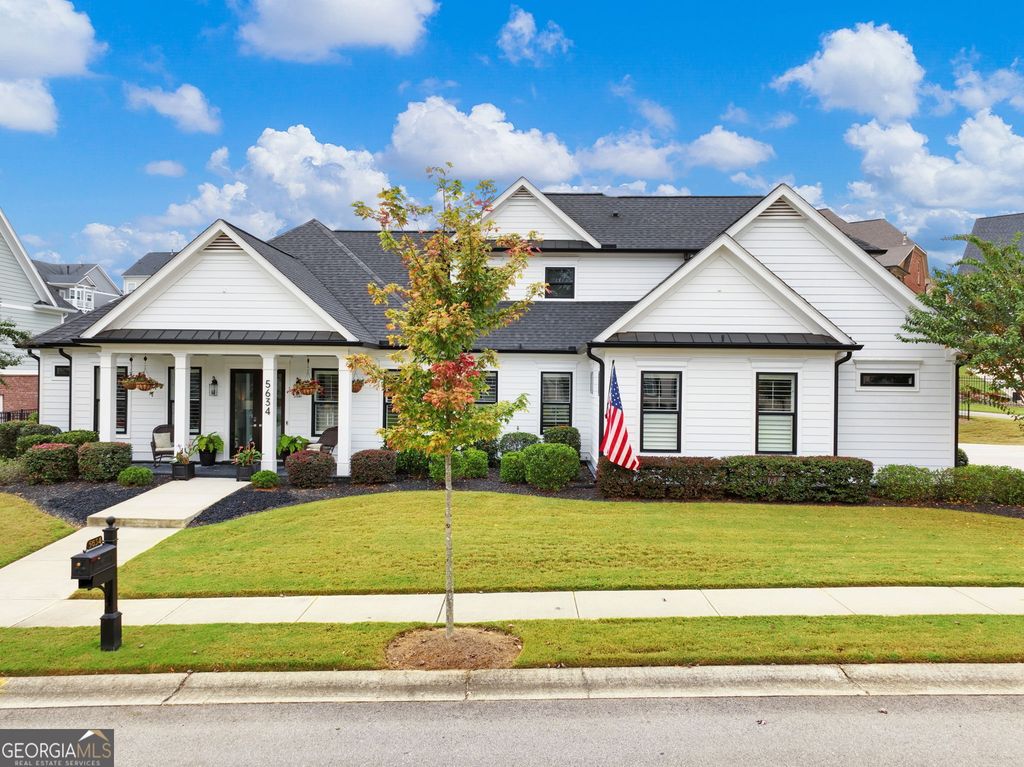 5634 Autumn Flame Drive, Braselton, GA 30517