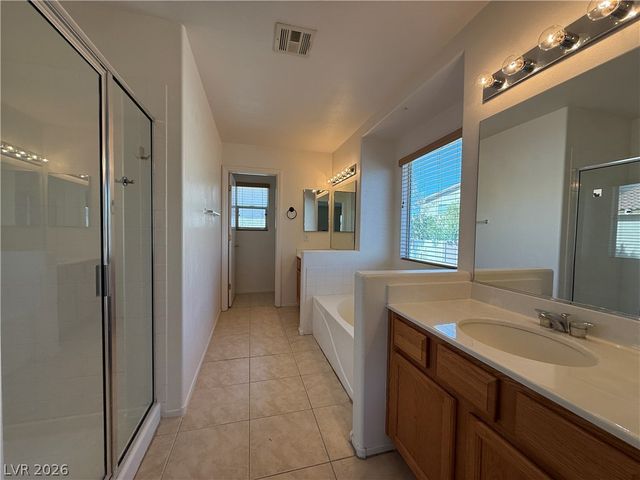 9552 Delivery Avenue, Las Vegas, NV 89148