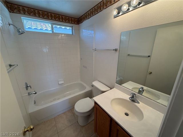 9552 Delivery Avenue, Las Vegas, NV 89148