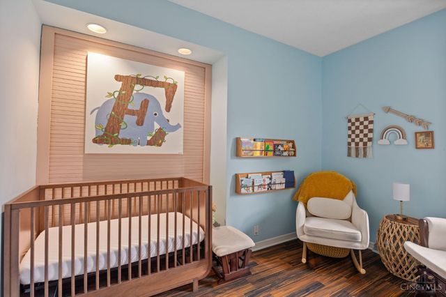 1561 Spring Lawn Avenue, Cincinnati, OH 45223