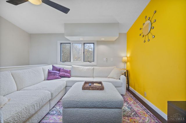 1561 Spring Lawn Avenue, Cincinnati, OH 45223