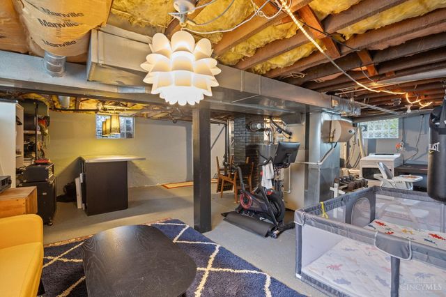 1561 Spring Lawn Avenue, Cincinnati, OH 45223