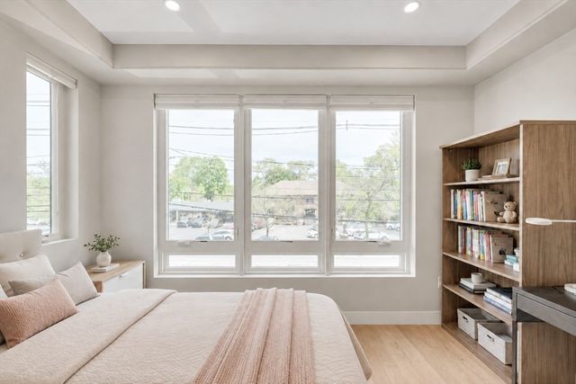 366 Massachusetts Ave 366, Lexington, MA 02420
