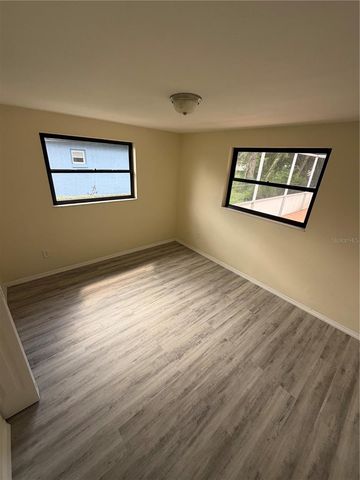 1923 FRUITLAND PARK CIRCLE, Eagle Lake, FL 33839