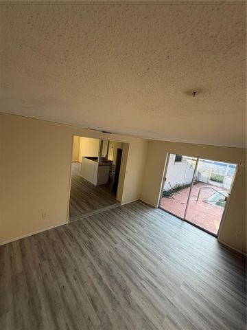 1923 FRUITLAND PARK CIRCLE, Eagle Lake, FL 33839