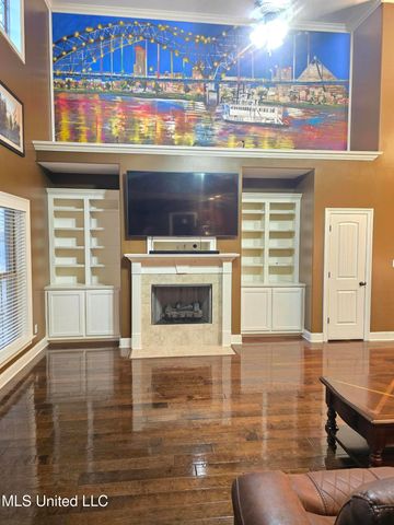 3327 Chateau Pointe Boulevard, Southaven, MS 38672