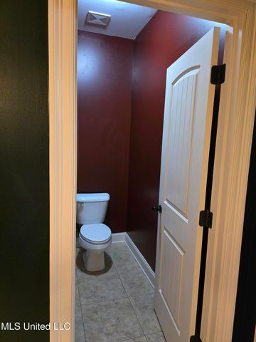 3327 Chateau Pointe Boulevard, Southaven, MS 38672