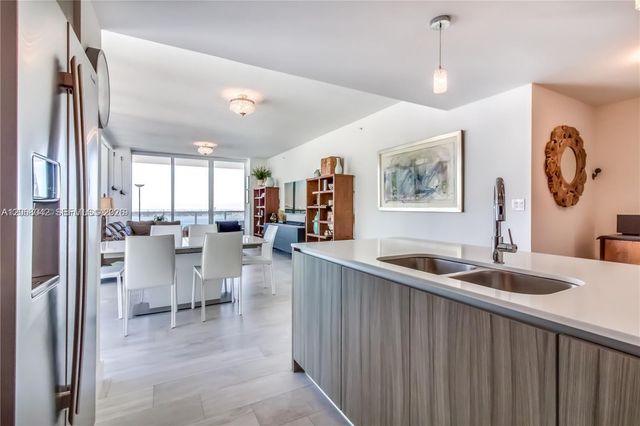 600 NE 27 Street 3501, Miami, FL 33137