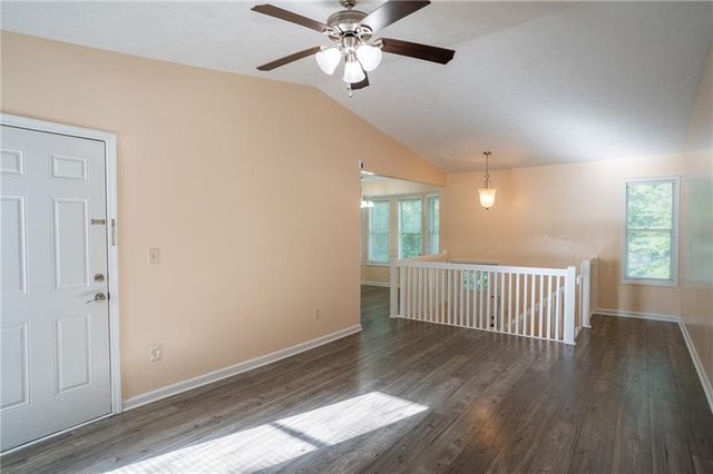 4007 Stacy Lane, Snellville, GA 30039