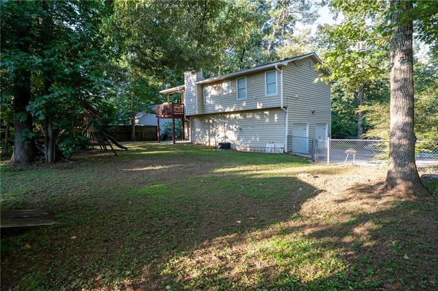 4007 Stacy Lane, Snellville, GA 30039