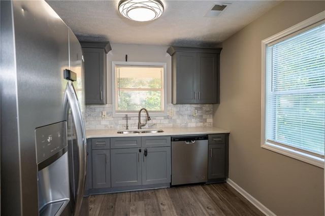 4007 Stacy Lane, Snellville, GA 30039