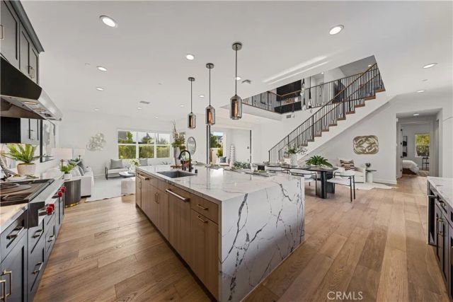 124 Chant, Irvine, CA 92618