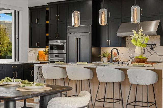 124 Chant, Irvine, CA 92618