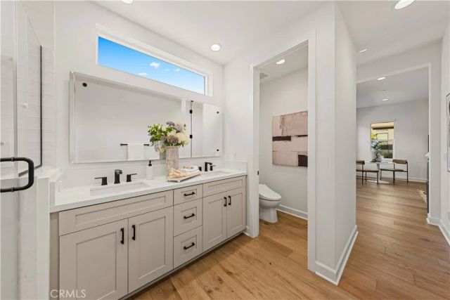 124 Chant, Irvine, CA 92618