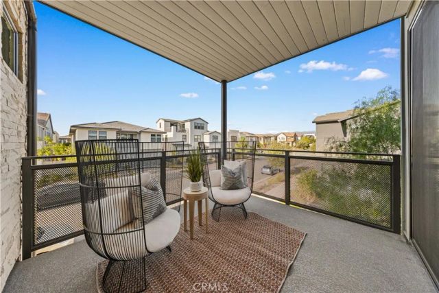 124 Chant, Irvine, CA 92618