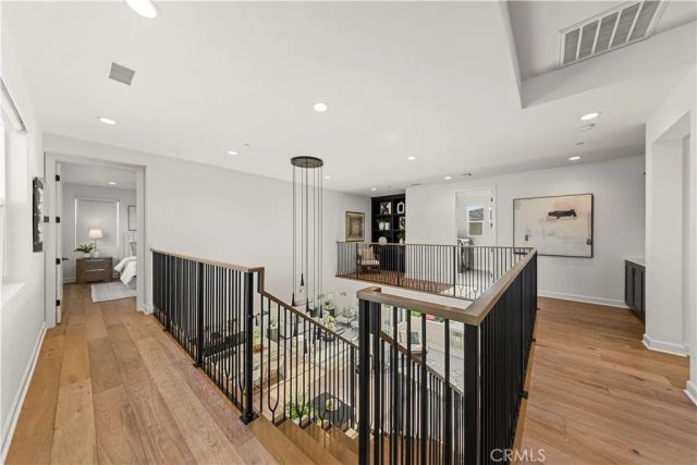 124 Chant, Irvine, CA 92618