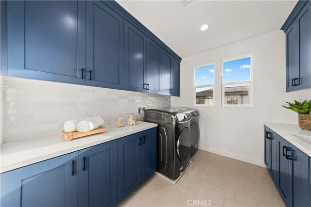 124 Chant, Irvine, CA 92618