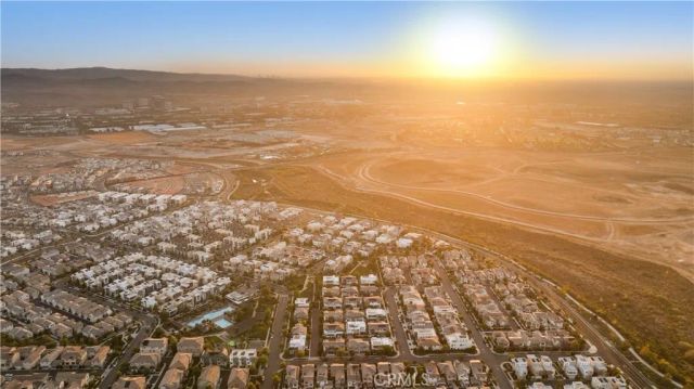124 Chant, Irvine, CA 92618