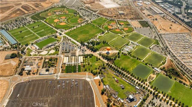 124 Chant, Irvine, CA 92618