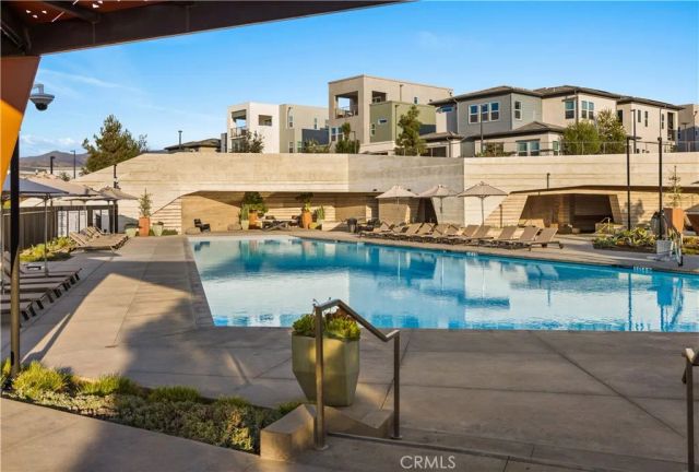 124 Chant, Irvine, CA 92618