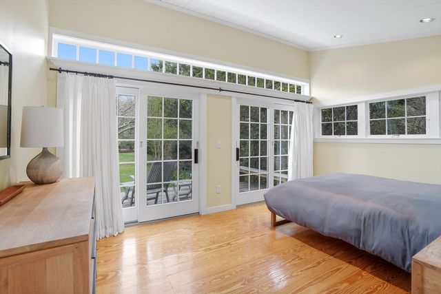 35 Nats Farm Lane, West Tisbury, MA 02575