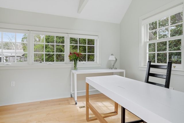 35 Nats Farm Lane, West Tisbury, MA 02575