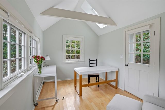 35 Nats Farm Lane, West Tisbury, MA 02575