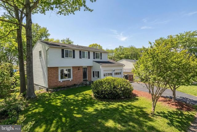 8192 OAKGLEN RD, Manassas, VA 20110